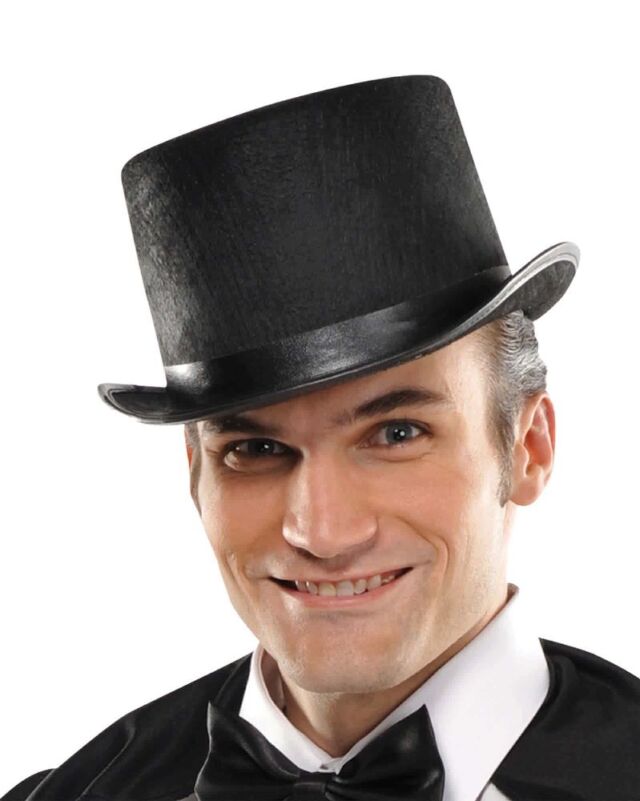 390157 cup15 640x801