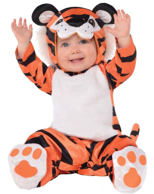 845932 846811 640x805