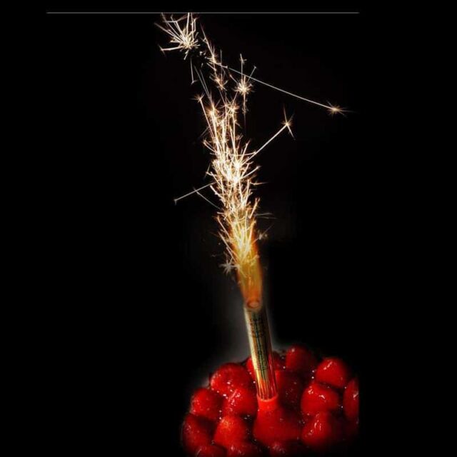 Cake fountain 640x640