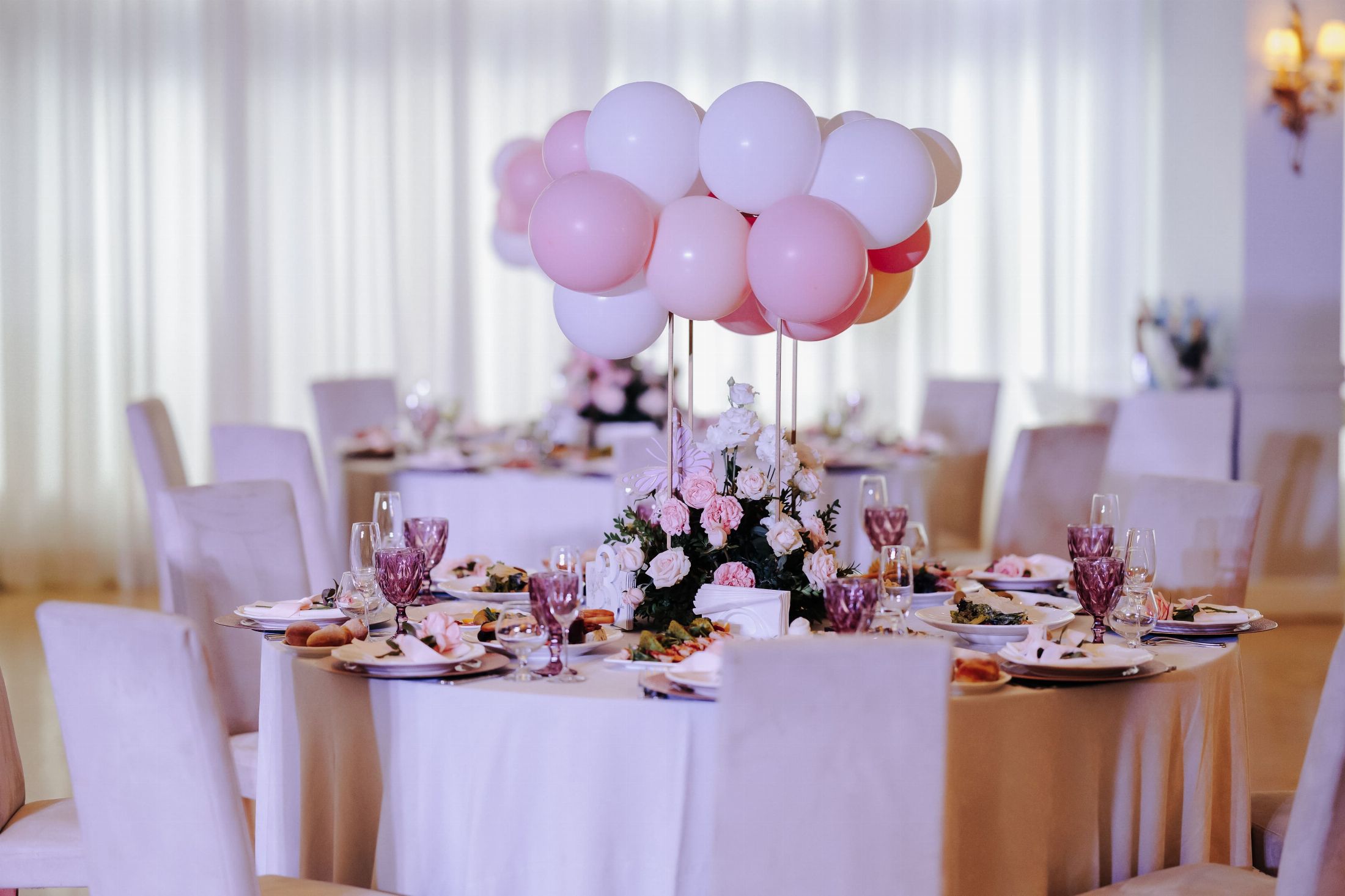 Wholesale Balloons in Calgary for Professional Events & Decor