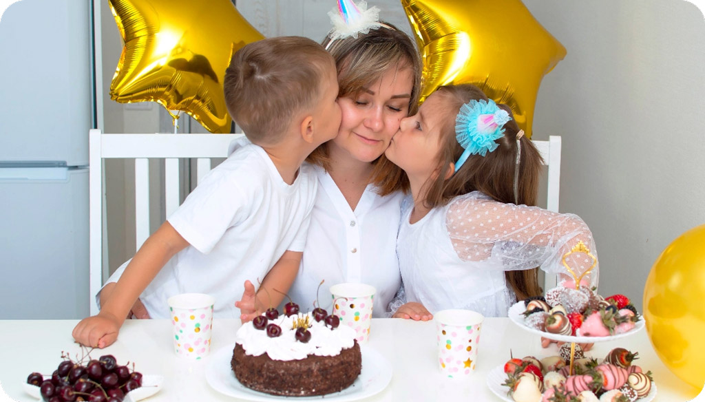 Kids celebrating Mother’s Day
