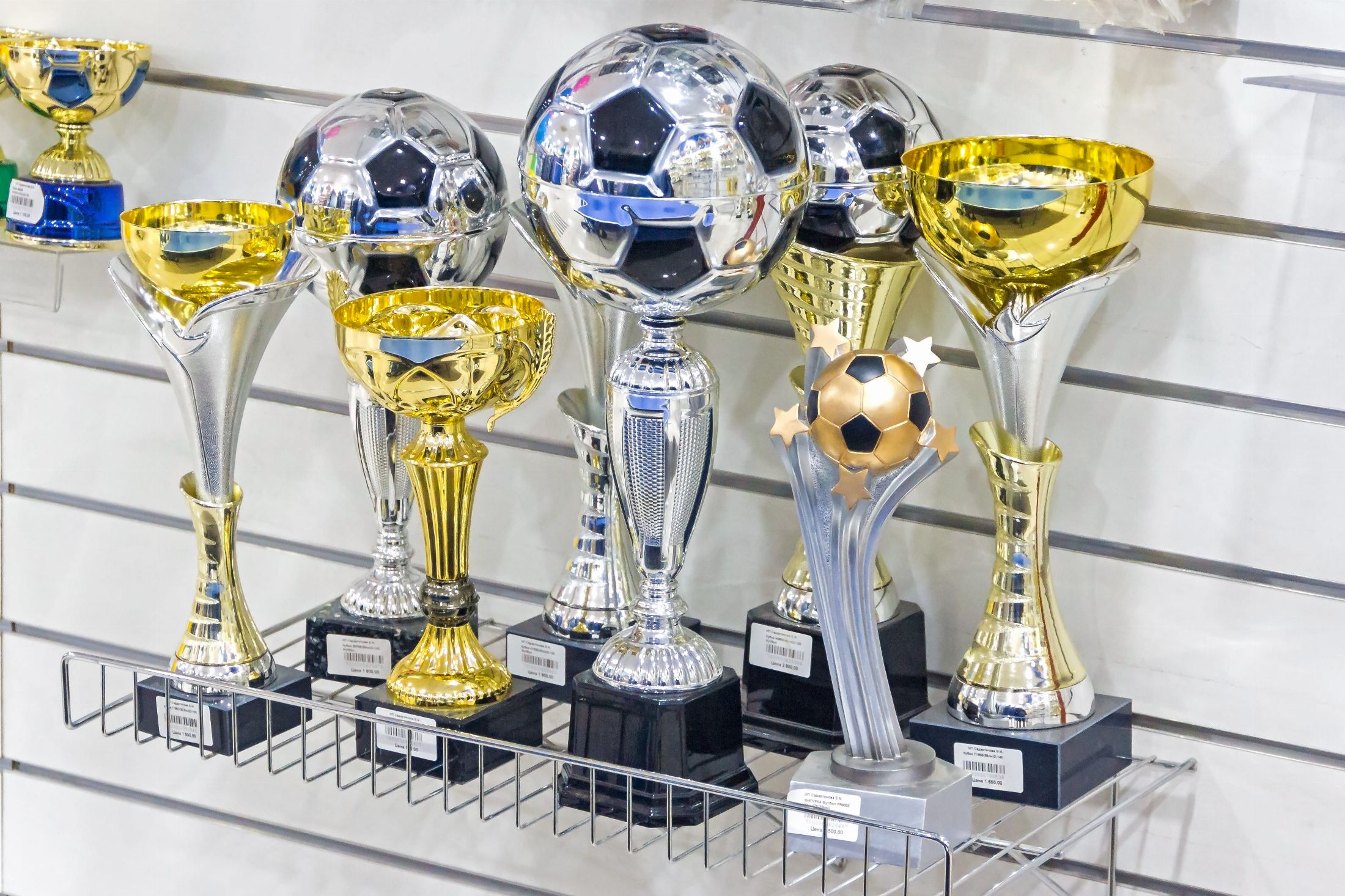 How to Order Custom Awards & Trophies in Calgary